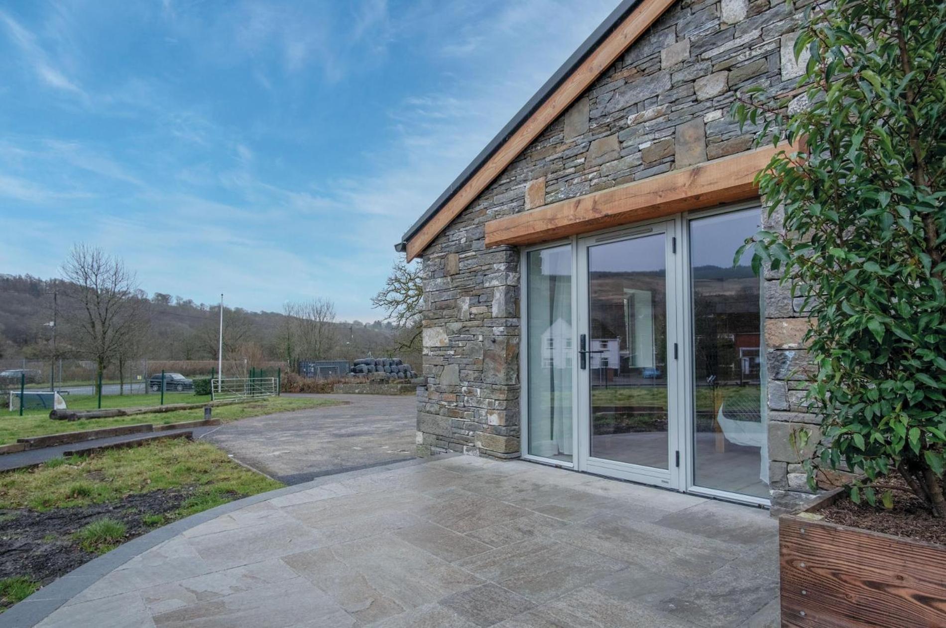 Suite 7 - Sleeping Giant Hotel - Pen Y Cae Inn Brecon Eksteriør bilde